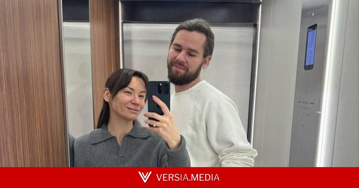 Свадьба Иды Галич началась в самолете: поцелуй молодоженов на борту и танцы звездных гостей