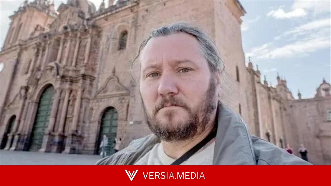 В Санкт-Петербурге похоронили телеведущего Максима Сырникова: репортаж