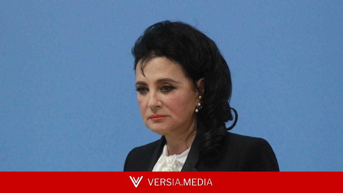 «Любовь точно была, и верность памяти этой любви»: Винер создала спектакль о чувствах после развода с мужем