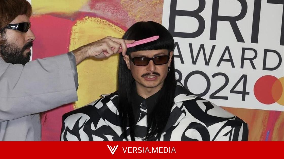 32-летний певец Оливер Три погиб при столкновении двух вертолетов в Рио-де-Жанейро — Showbiz | Versia.media