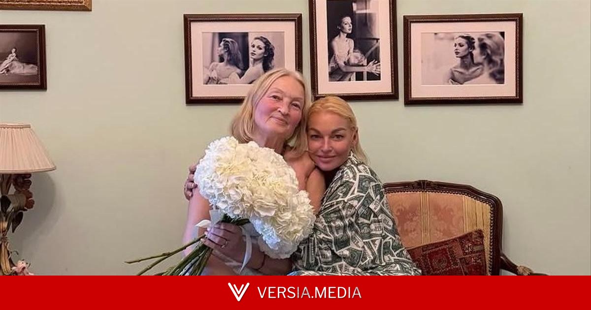«Я думала, она утопилась»: Анастасия Волочкова рассказала, как мать наказывала ее за встречи с мужчинами