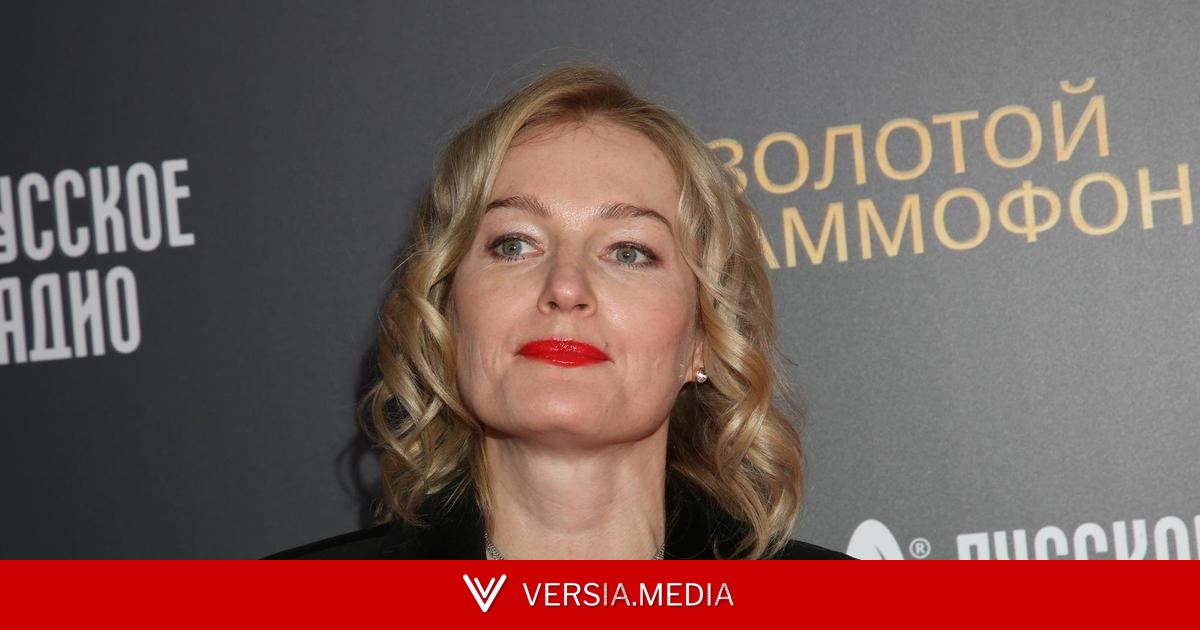 «У меня выросли усы»: Виктория Толстоганова показала лицо вблизи со всеми несовершенствами